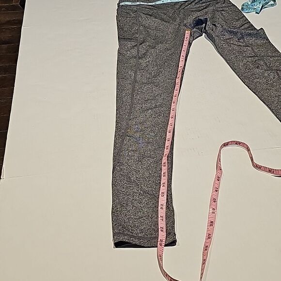 Gray pro player yoga pants size small - Picture 4 of 5